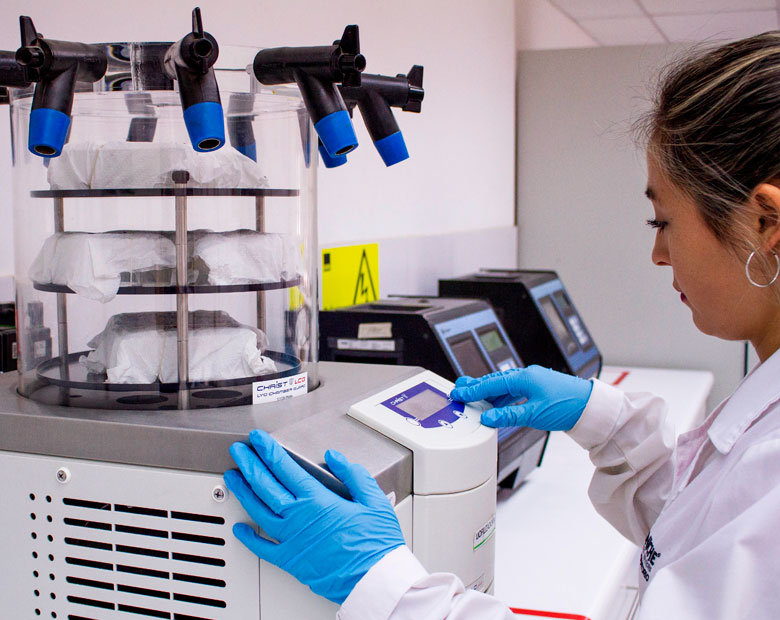 Laboratorio de Semillas Tuniche